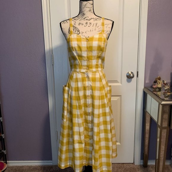 Emily and Fin Midi Dress - Picture 3 of 7